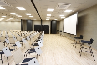 Sala A + Sala B
